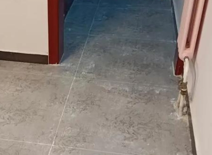 柳南瓷砖空鼓维修公司分享下柳南地砖空鼓了怎么办